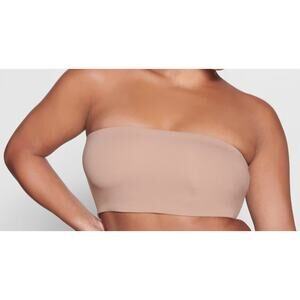 Skims Fits Everybody Bandeau Bra in Sienna, Size M (NWT)